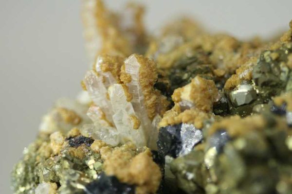Sphalerite, pyrite, dolomite - Image 5