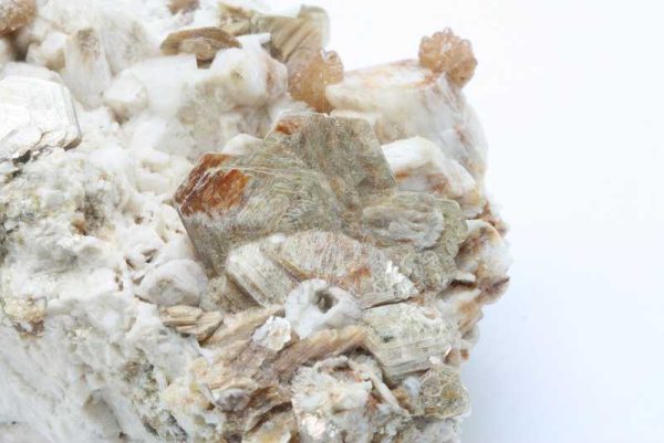 Hydroxylherderite, albite - Image 4