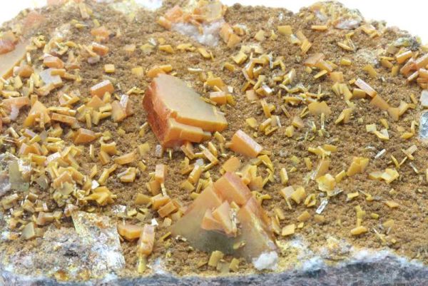 Wulfenite - Image 5