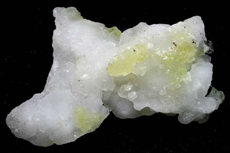 Brucite - Image 5