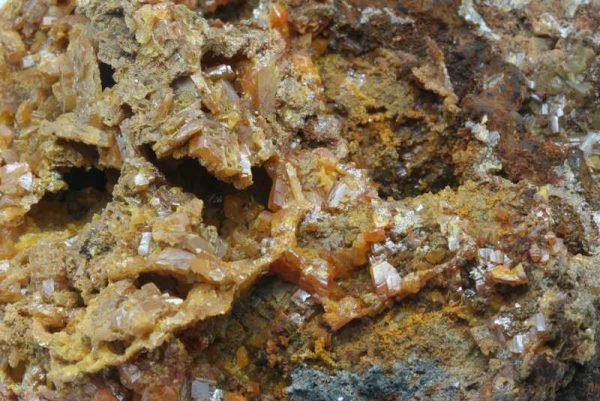 Wulfenite - Image 5