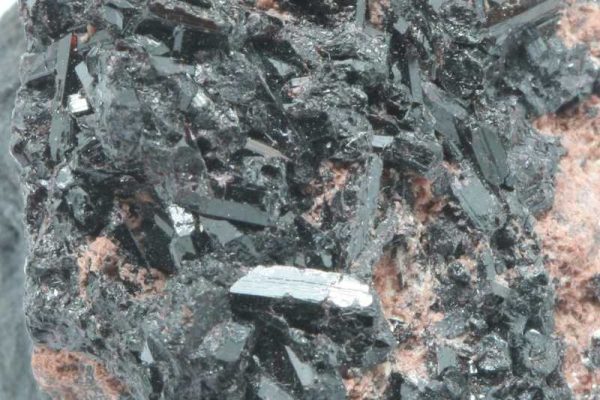 Manganvesuvianite - Image 6