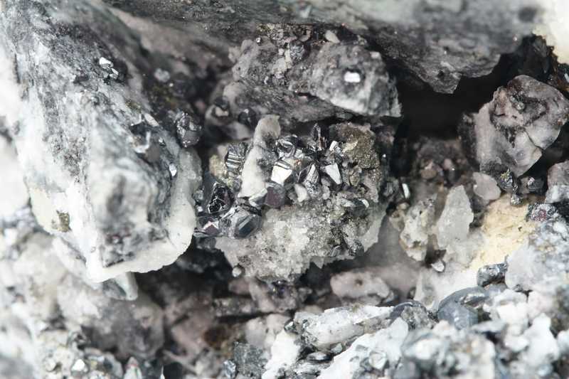 Stephanite, pyrargyrite - Image 7