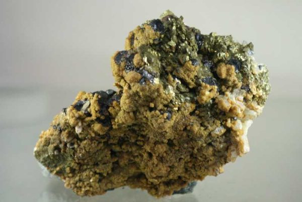 Sphalerite, pyrite, dolomite - Image 7