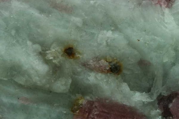 Elbaite, pyrochlore, zircon - Image 8