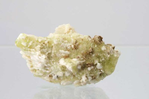 Brazilianite - Image 8