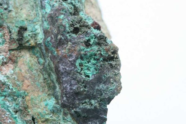 Olivenite, cuprite, malachite - Image 8