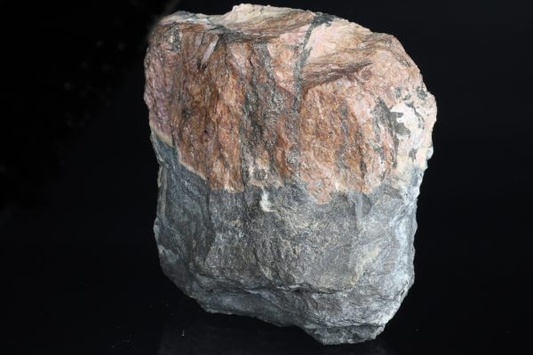 Rhodonite - Image 3