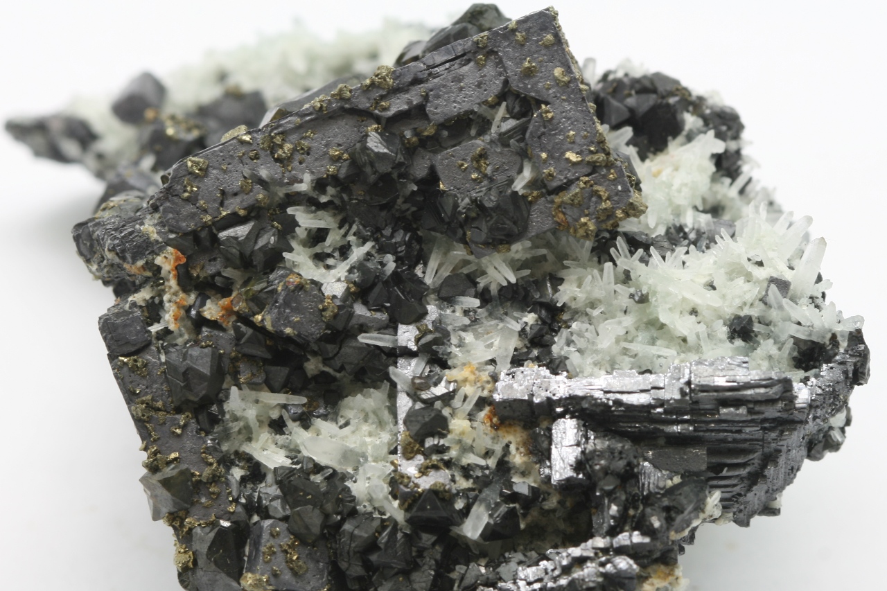 Galena, sphalerite, chalkopyrite - Image 13