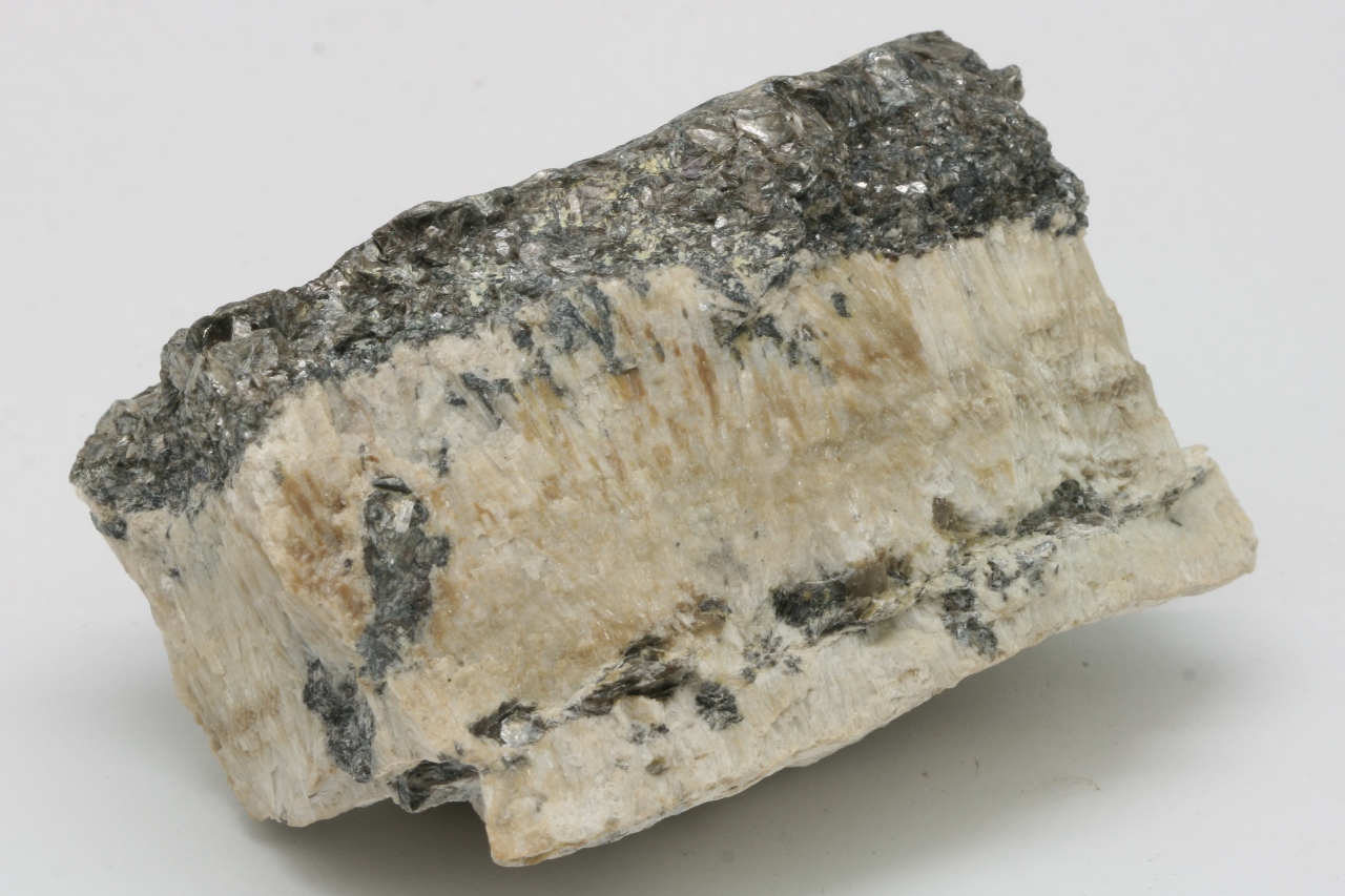 Topaz - pyknite, zinnwaldite