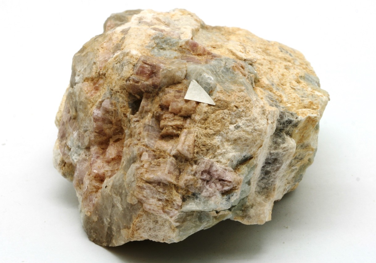 Darrellhenryite, clevelandite, spodumene, pollucite