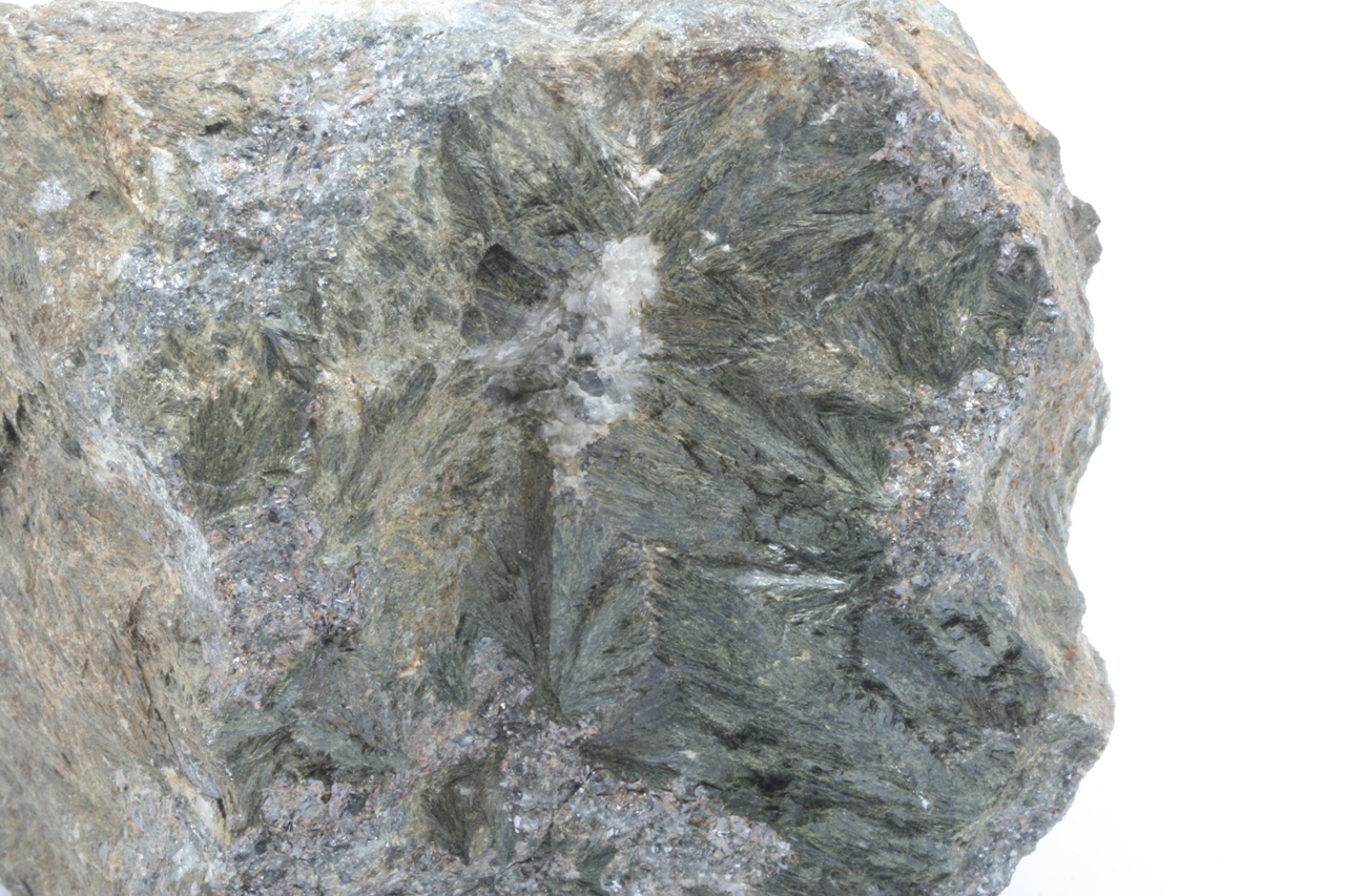 Johannsenite - Image 4