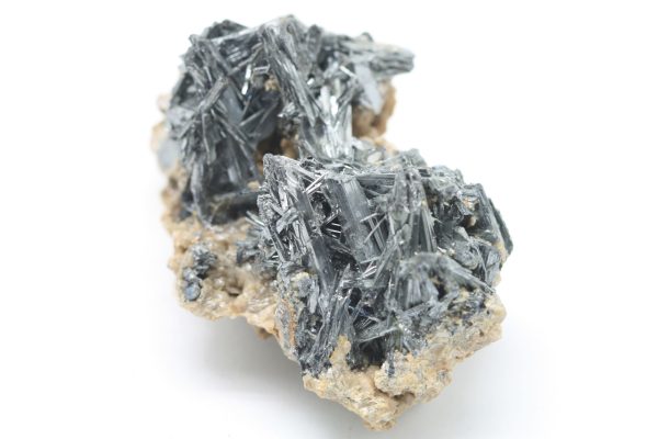 Valentinite, stibnite - Image 12