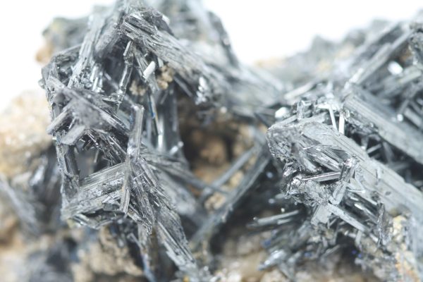 Valentinite, stibnite - Image 15