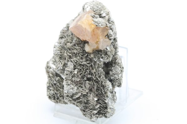 Scheelite - Image 4