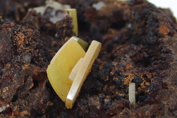 Wulfenite - Image 8