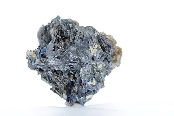 Valentinite, stibnite - Image 12