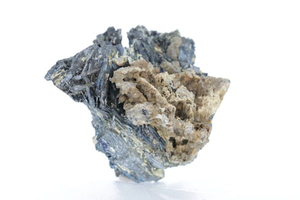 Valentinite, stibnite - Image 14