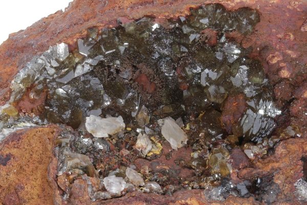 Adamine, calcite - Image 8