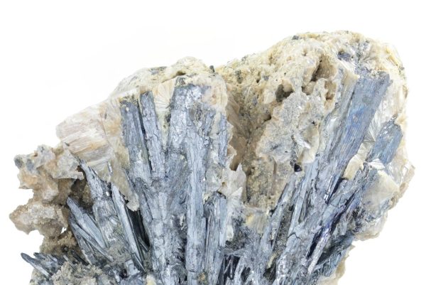 Valentinite, stibnite - Image 11