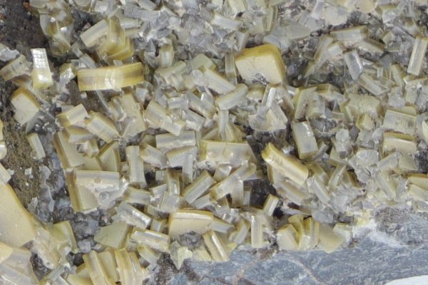 Wulfenite - Image 8