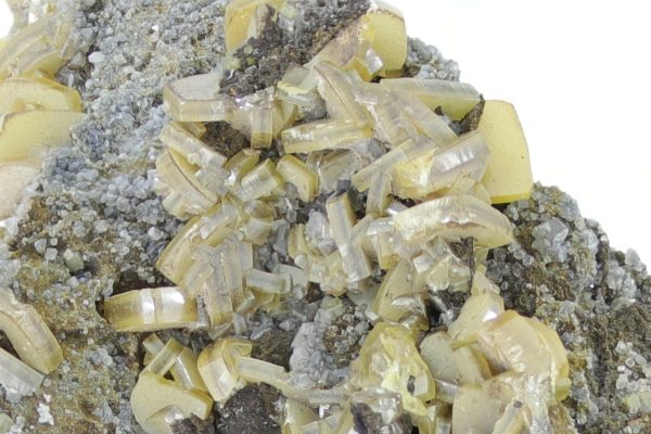 Wulfenite - Image 11
