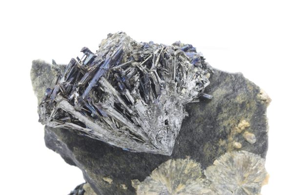 Valentinite, stibnite - Image 5