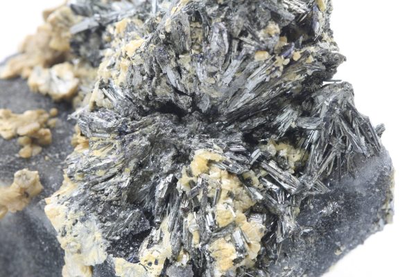 Valentinite, stibnite - Image 9