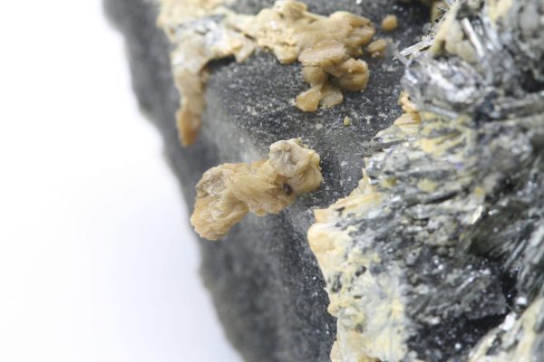 Valentinite, stibnite - Image 13