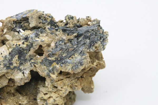 Valentinite, stibnite - Image 7