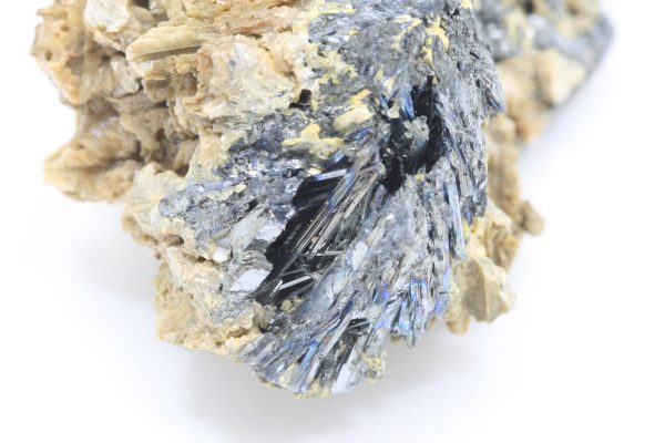 Valentinite, stibnite - Image 14