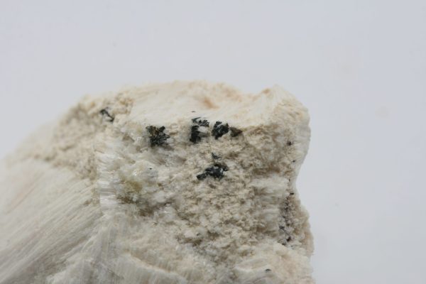 Wöhlerite - Image 8