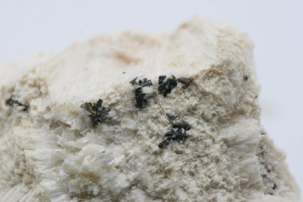 Wöhlerite - Image 9