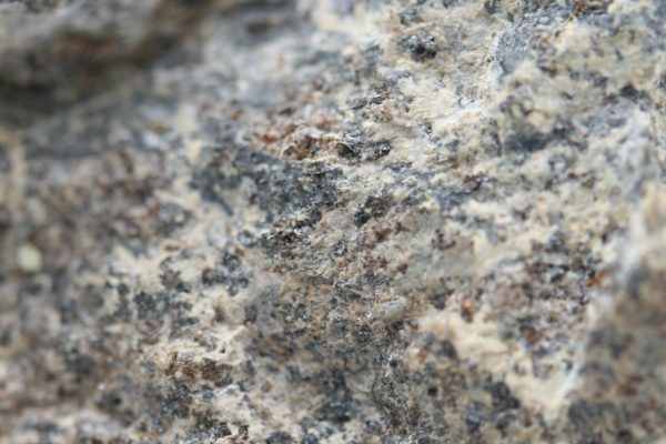 Manganhumite - Image 4