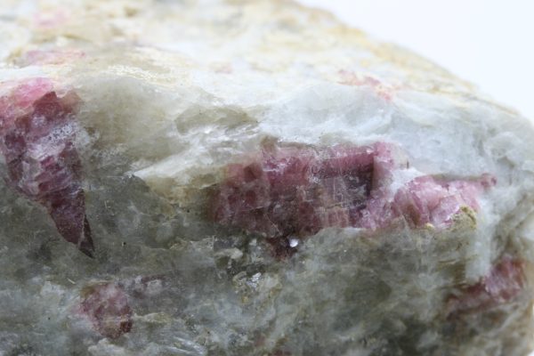 Darrellhenryite, petalite - Image 9