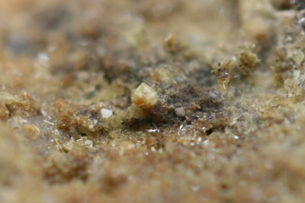 Roedderite - Image 4