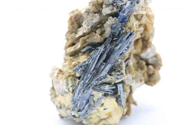 Valentinite, stibnite - Image 11