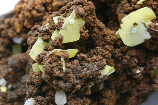 Wulfenite - Image 8