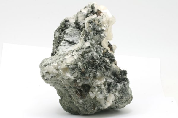 Titanite, calcite - Image 2