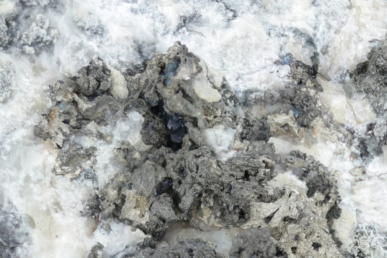 Silver, pyrargyrite, gersdorffite - Image 23