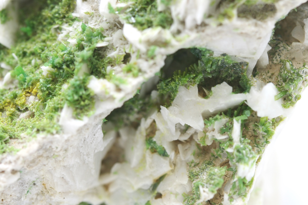 Pyromorphite - Image 8