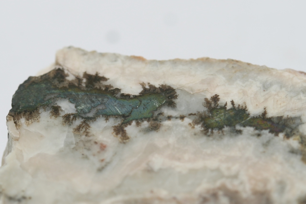 Berzelianite, tyrrellite, eucarite, uraninite - Image 8