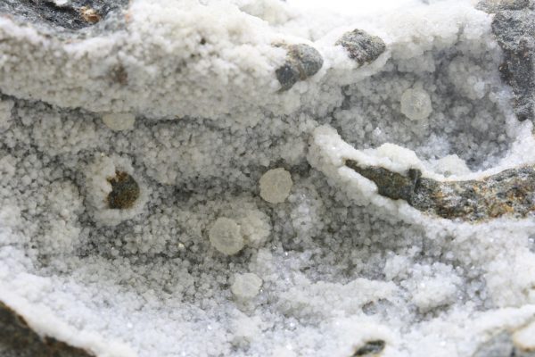Phillipsite, thomsonite - Image 5