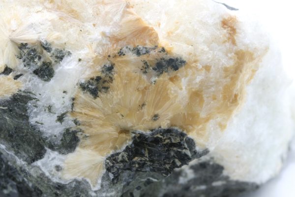 Pectolite, natrolite - Image 7