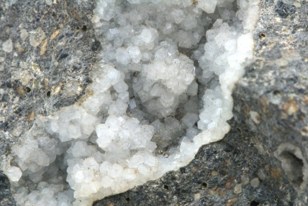 Phillipsite - Image 4