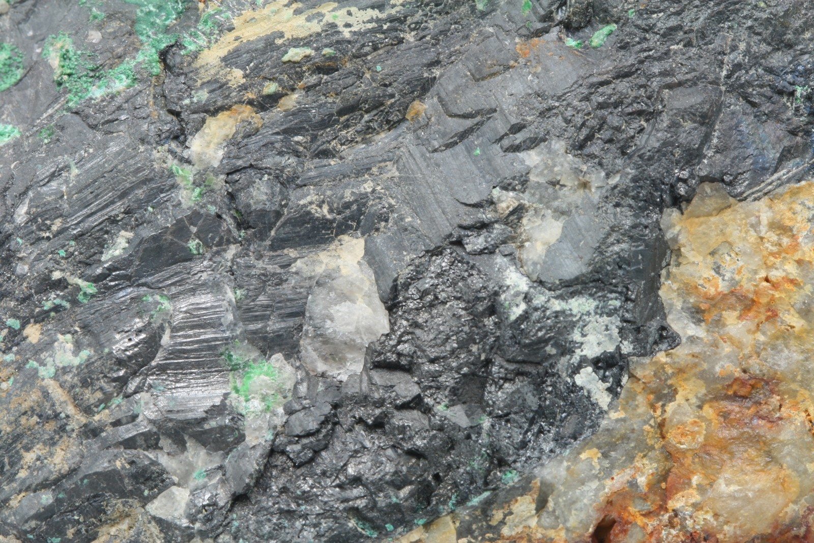 Wolframite, chalcosiderite - Image 7