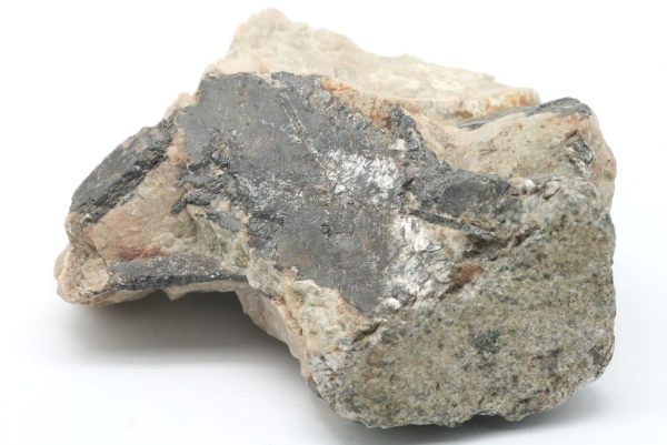 Ilmenite - Image 4