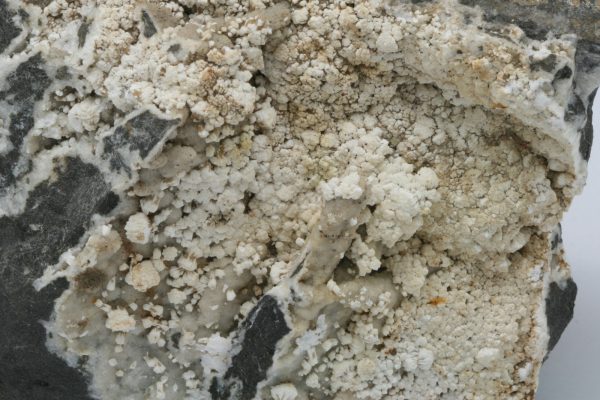 Gonnardite, thomsonite, phillipsite - Image 3