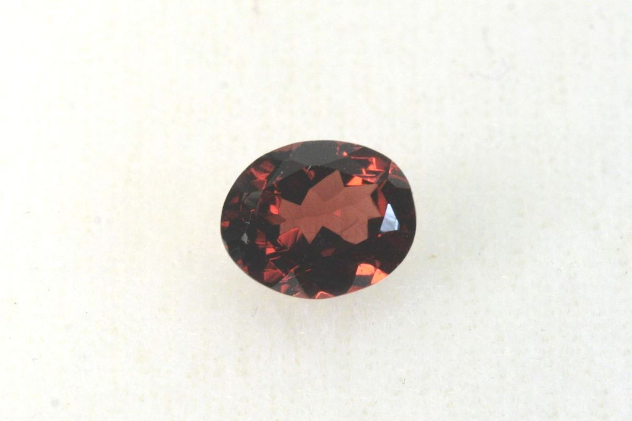 Garnet - almandine - Image 4