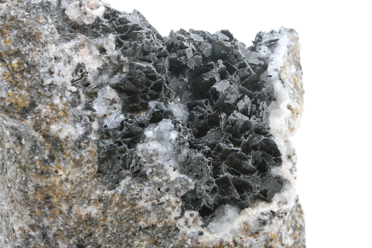 Pyrolusite - Image 5